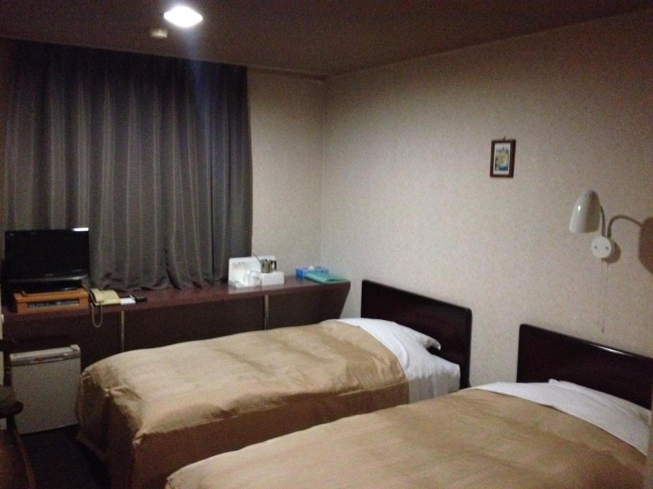 Business Hotel Kamoshita Мито Экстерьер фото